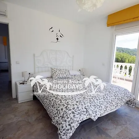 Villa Costa Brava Holidays Yuca, Sea Views, Pool Lloret de Mar