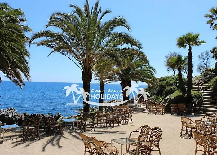 Villa Costa Brava Holidays Yuca, Sea Views, Pool