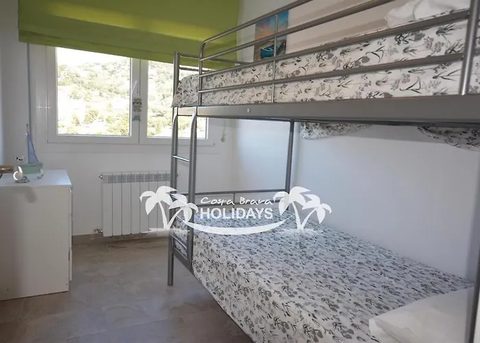 Costa Brava Holidays Yuca, Sea Views, Pool Villa *
