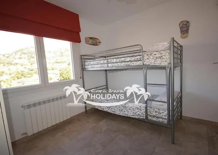 Costa Brava Holidays Yuca, Sea Views, Pool Villa *
