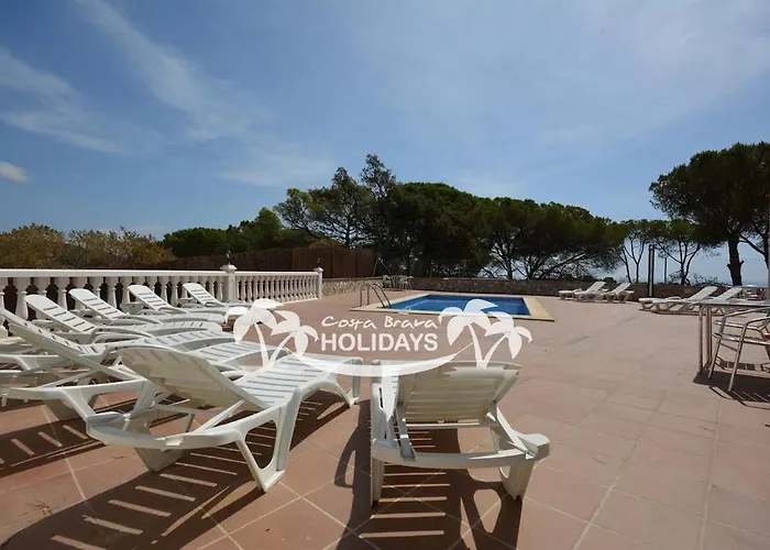 Villa Costa Brava Holidays Yuca, Sea Views, Pool *