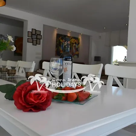 Willa Costa Brava Holidays Yuca, Sea Views, Pool